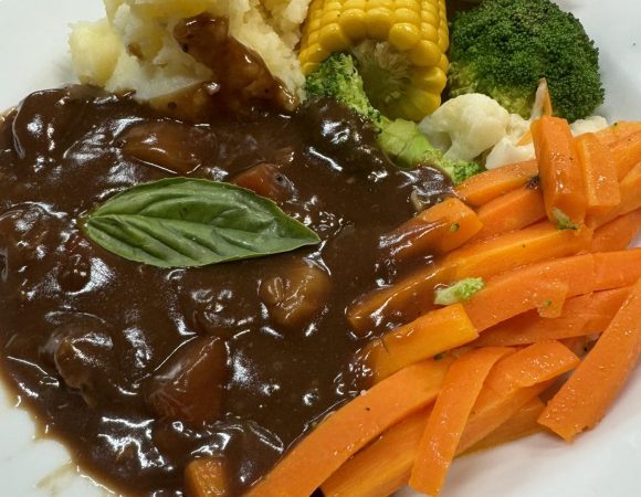 450060209_993927356071992_8137063924155765856_n