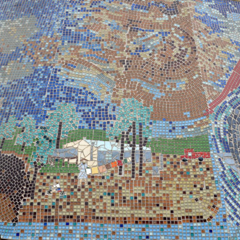 DSC_0765Mural farm building v2scaled