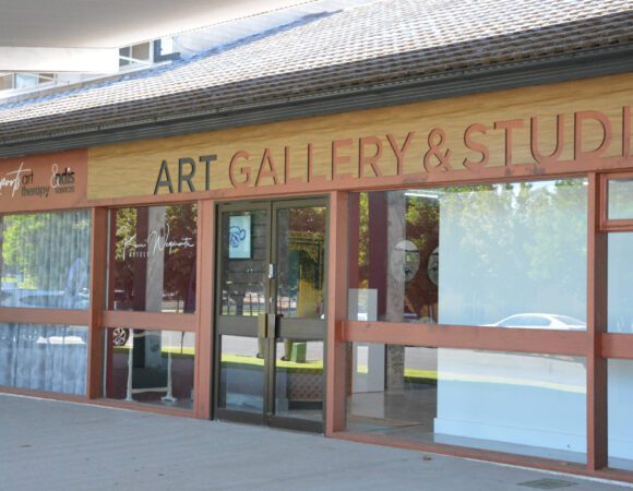 DSC_1702 art studioscaled